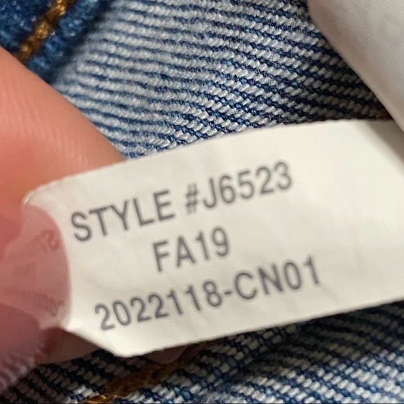 Madewell 9” Mid-Rise Skinny Jeans - Picture 12 of 13